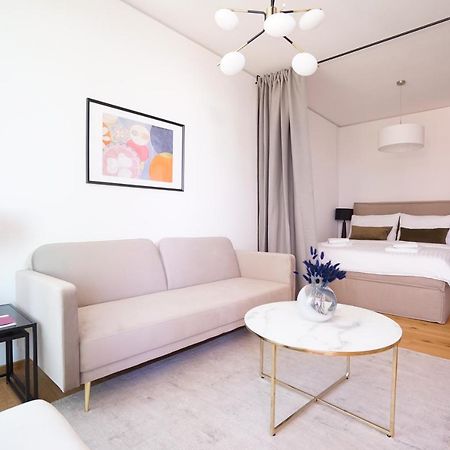 Boutique Studio with Terrace&Pool Vienne Extérieur photo